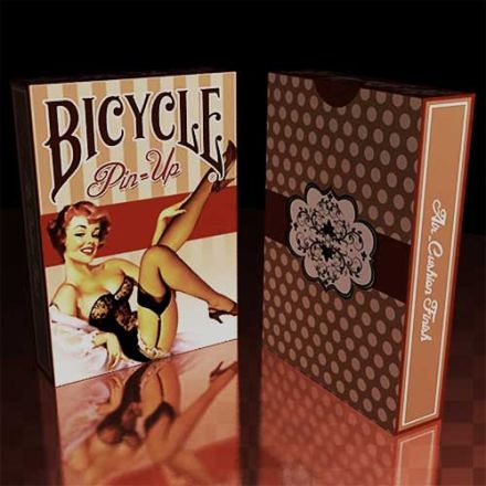 CARTE BICYCLE PIN-UP