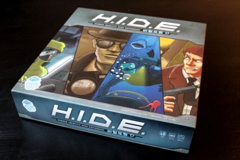 H.I.D.E. HIDDEN IDENTITY DICE ESPIONAGE