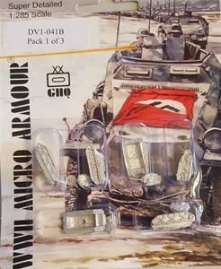 SHERMAN LEADER: US MINIATURES (22)