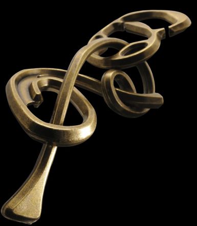 ROMPICAPO HUZZLE CAST ENIGMA